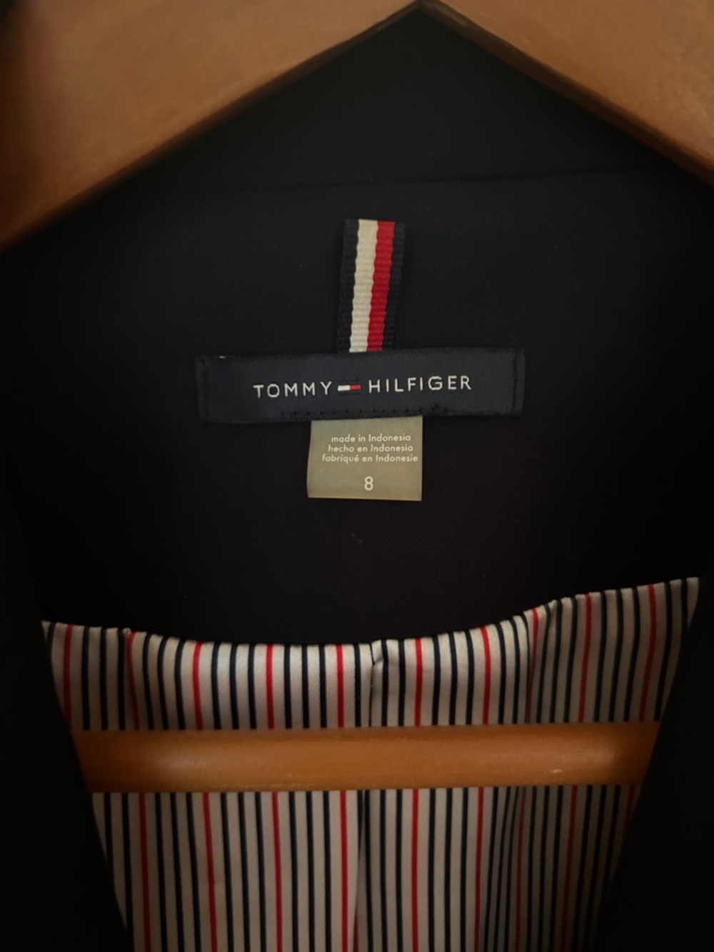 Tommy Hilfiger Women's Navy Single-Button Blazer - Picture 2 of 10